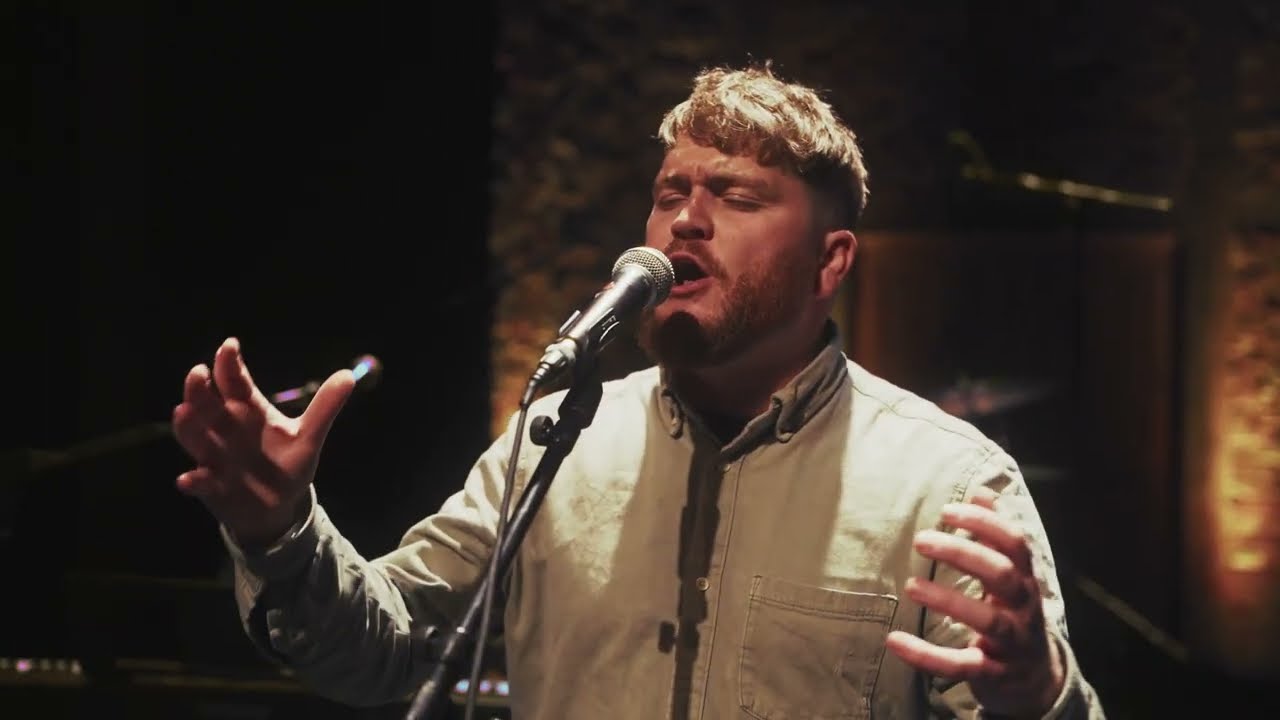 Dave Lofts - Just A Man (Live)