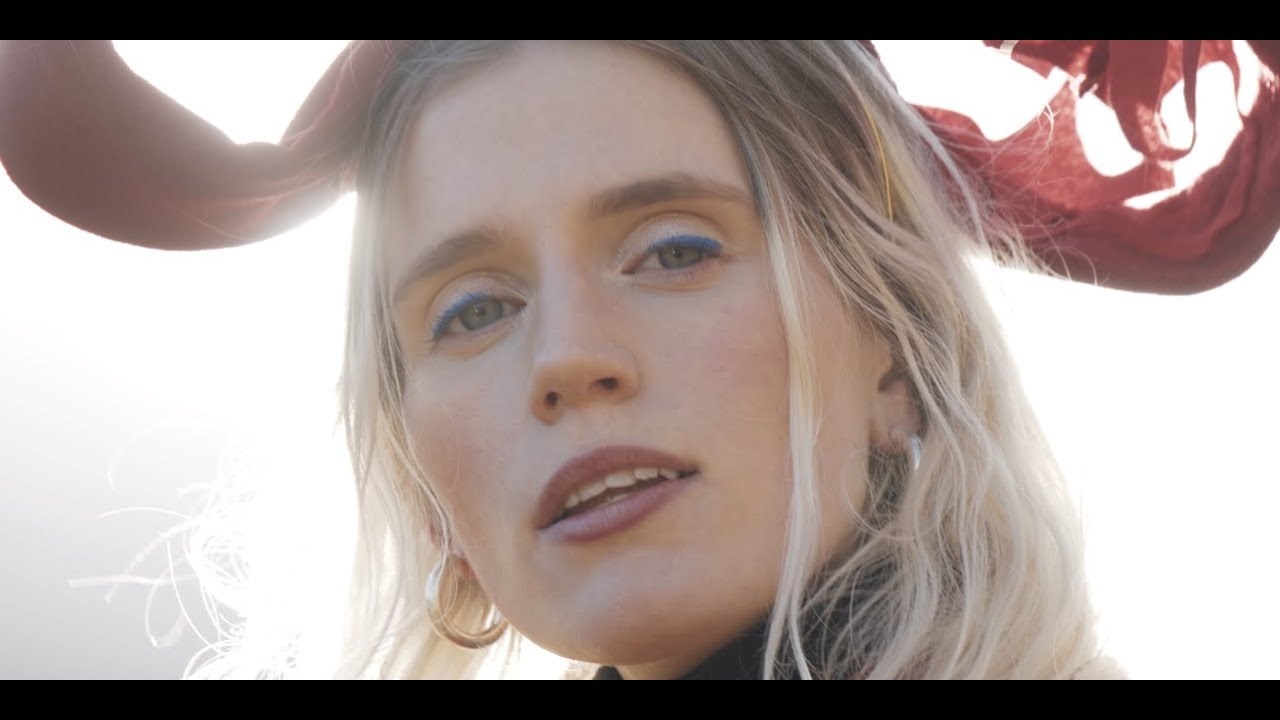 Holly Munro - Give Yourself Love (Official Video)