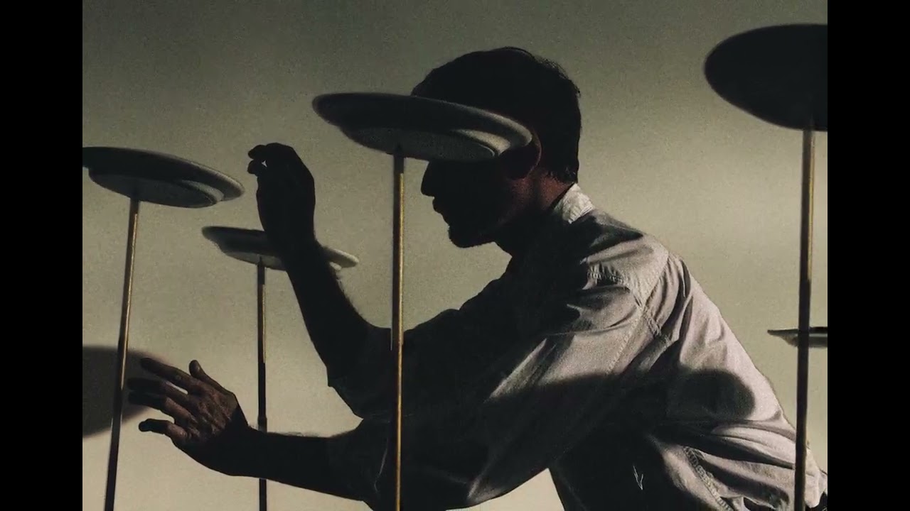 James Blake ft. Dave  - Doesn't Just Happen