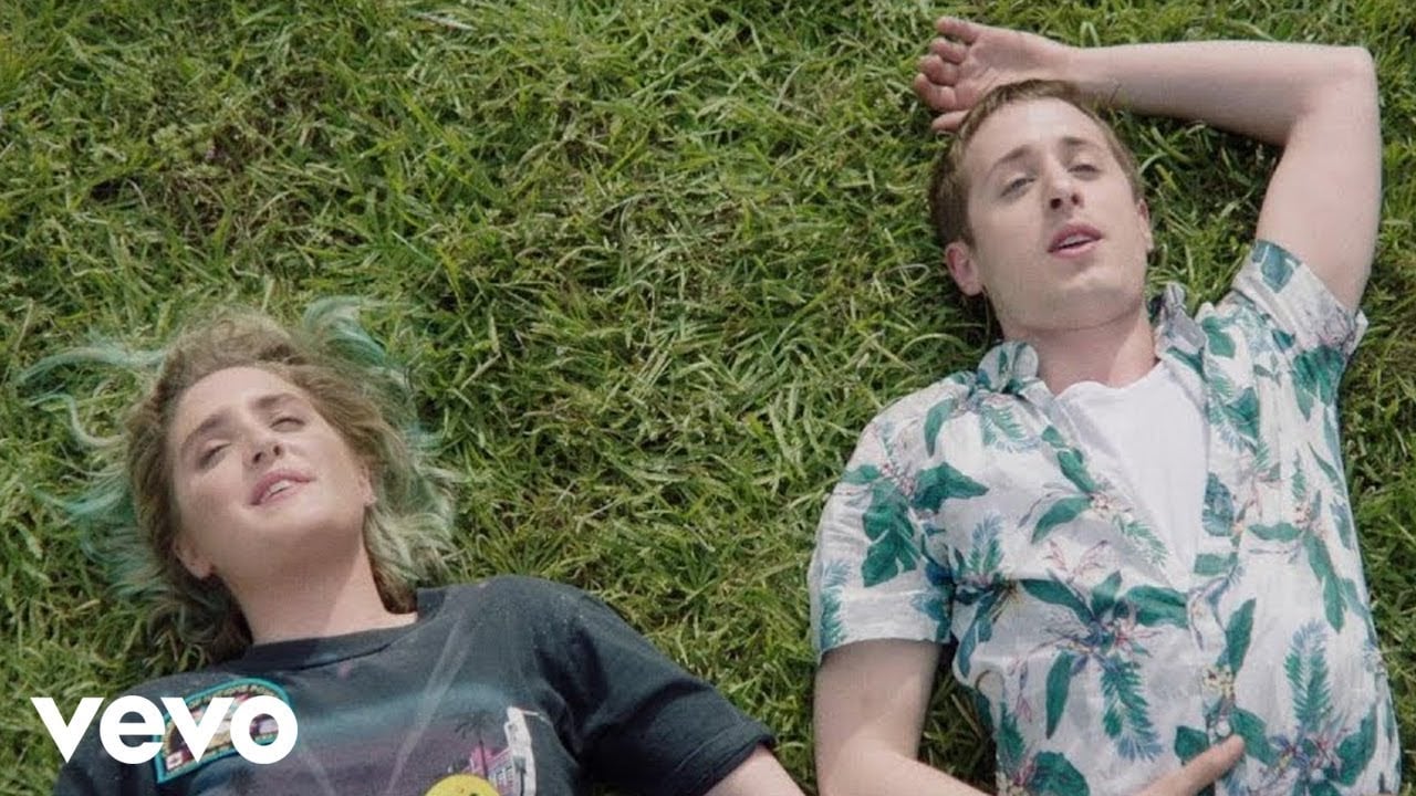 Shura - What's It Gonna Be?