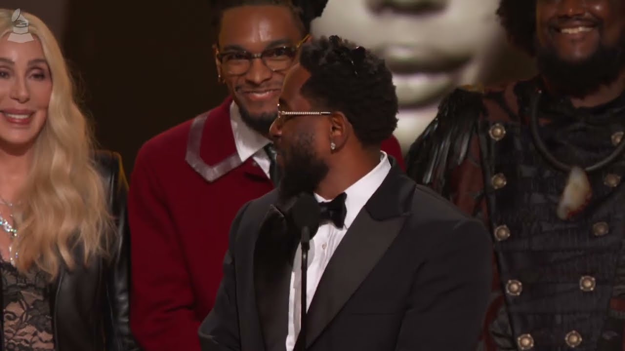 KENDRICK LAMAR And SZA Win RECORD OF THE YEAR For 'LUTHER' | 2026 GRAMMYs Acceptance Speech