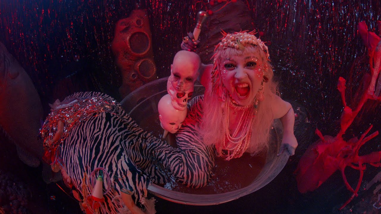 Hiatus Kaiyote - 'Canopic Jar' (Official Video)