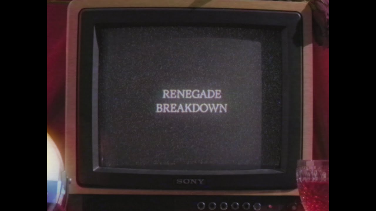 Marie Davidson & L’Œil Nu - 'Renegade Breakdown' (Official Lyric Video)