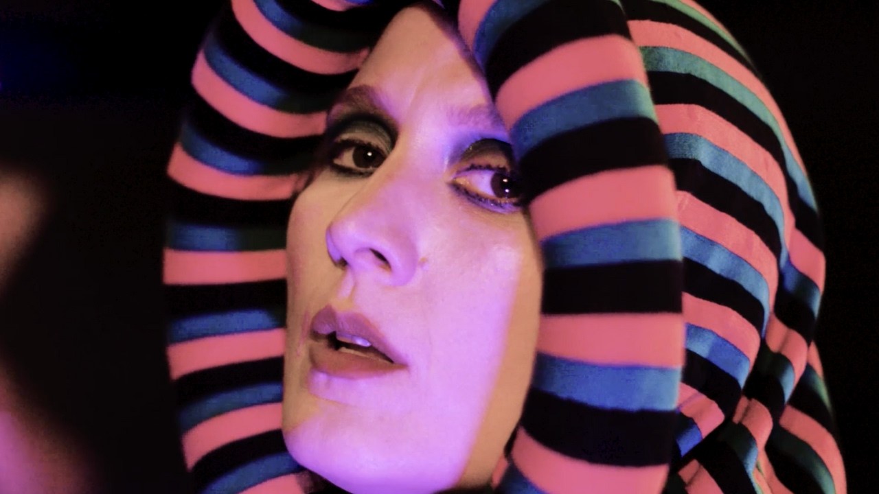 Cate Le Bon - Running Away (Official Video)