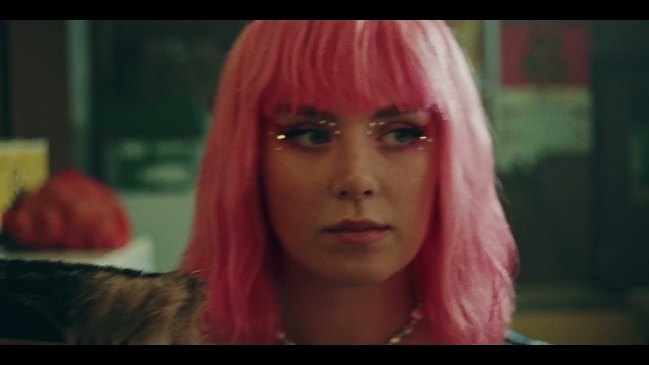 April - Piece Of Me [Official Video]