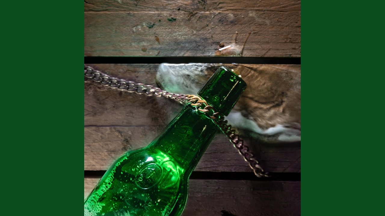 Bottle & Chain