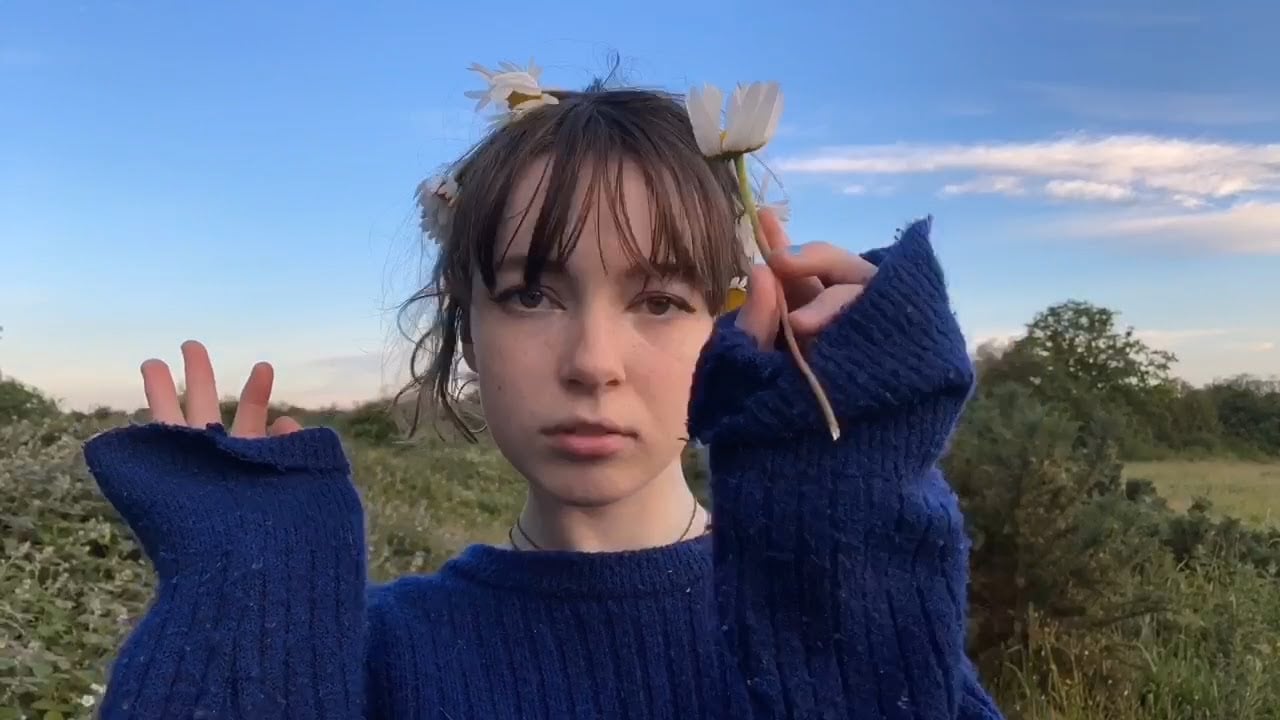 Patricia Lalor - Alone [Official Video]