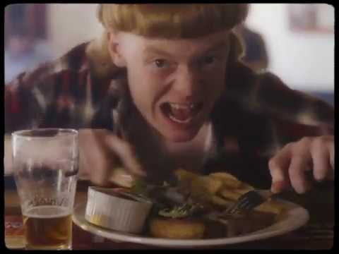 The Chats - Pub Feed (official video)