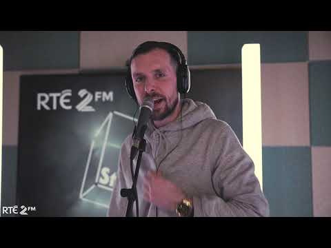 Lethal Dialect feat. Costello - Red Hot live from Studio 8