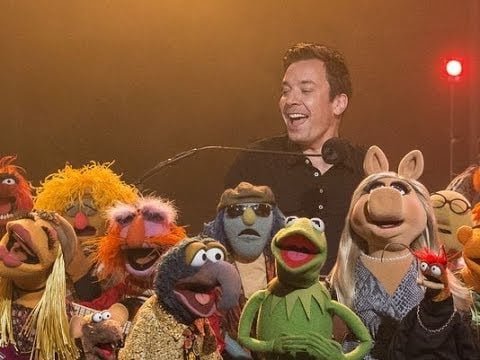 Muppets help play Fallon off on 'Late Night'