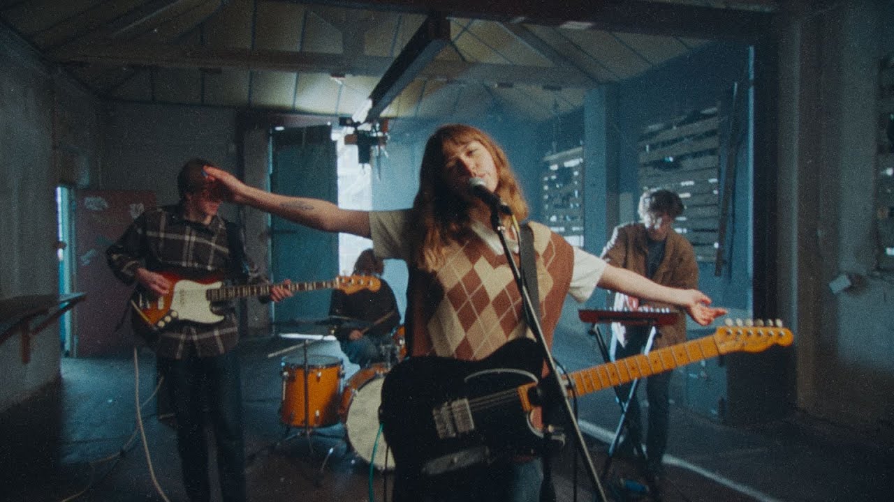 Chloe Slater - Sucker (Official Video)