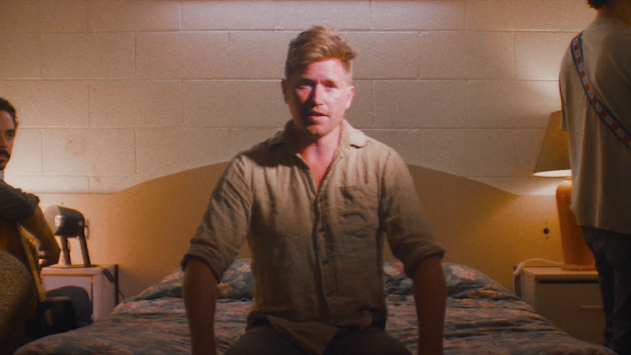 Rolling Blackouts Coastal Fever - She's There [OFFICIAL VIDEO]