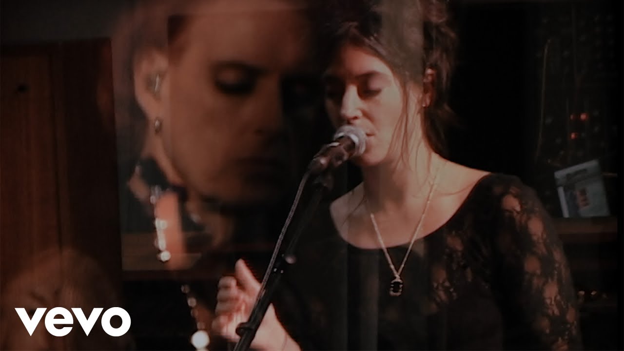 Sharon Van Etten & The Attachment Theory - Trouble (Live from the Church Studios in London)