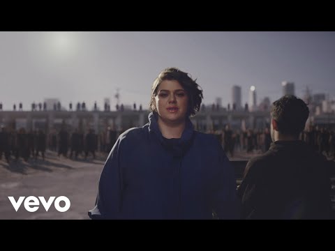 Mark Ronson - Don't Leave Me Lonely (Official Video) ft. Yebba