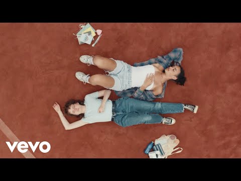 Ailbhe Reddy - Shoulder Blades (Official Music Video)