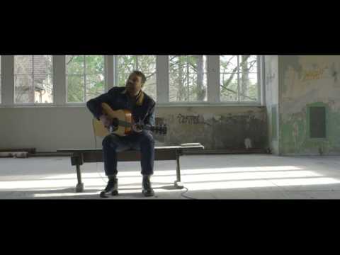 Frightened Rabbit - Die Like A Rich Boy (Acoustic)