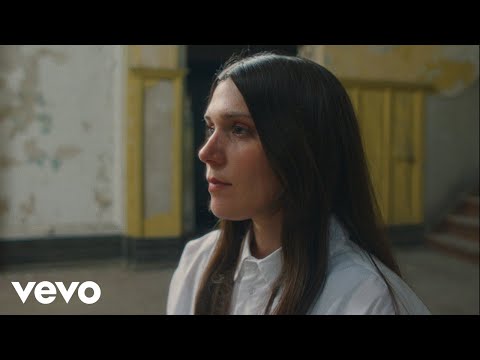 Gia Margaret - City Song (Official Video)