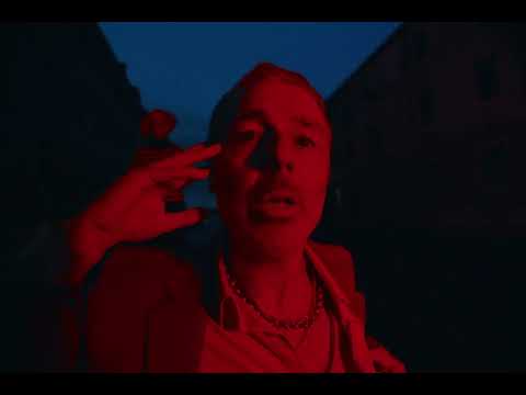 Baxter Dury - Allbarone (Official Video)