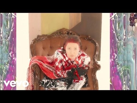 Little Dragon - Sweet (Music Video)