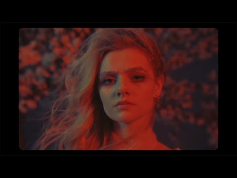 Rosie Carney · when i look at you. (Official Music Video)
