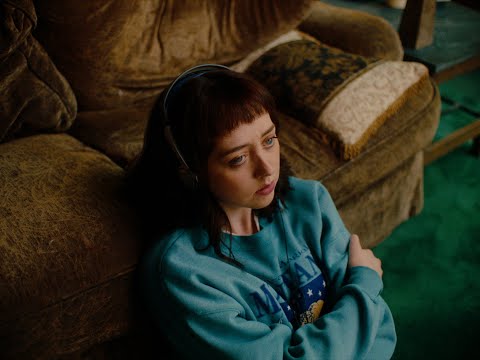 Sarah Crean - What Do I Know? (Official Video)