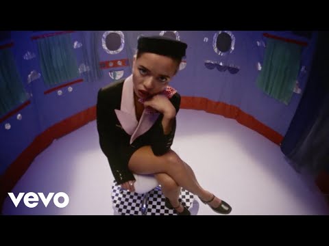 Nilüfer Yanya - Crash (Official Video)