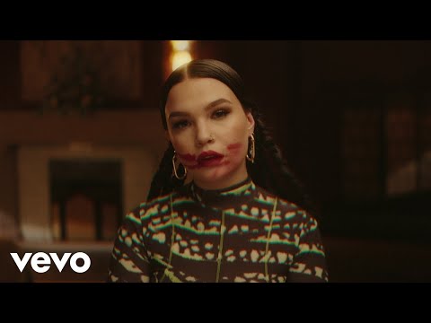 Lola Young - Pick Me Up (Official Video)