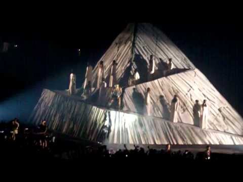 KANYE WEST - THE OMEN - YEEZUS TOUR  STAPLES CENTER FULL SET [HQ]