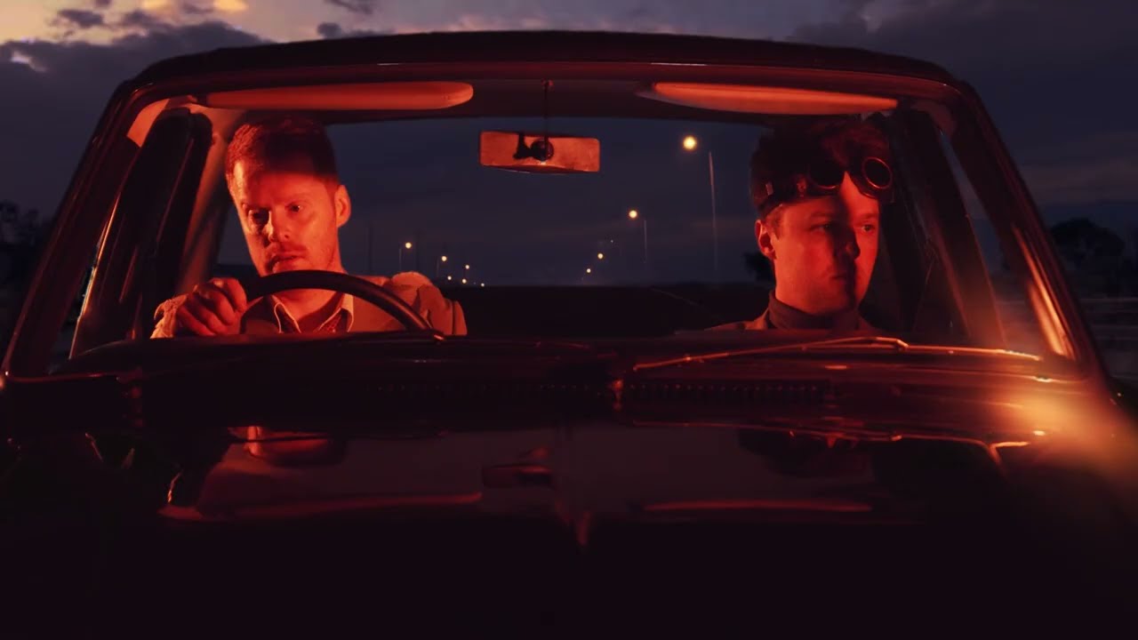 Ciaran Lavery - We're Looking for a Hit Feat. Joshua Burnside ( Official Music Visualiser)