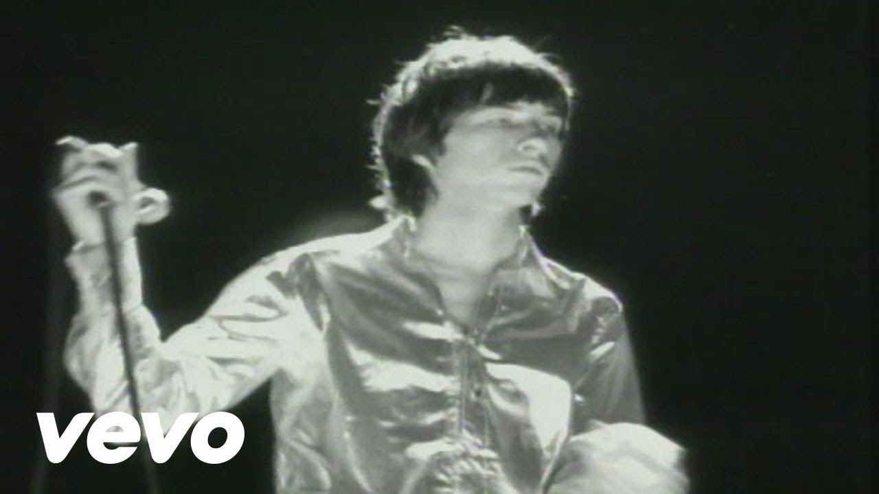 Primal Scream - Movin' on Up (Official Video)