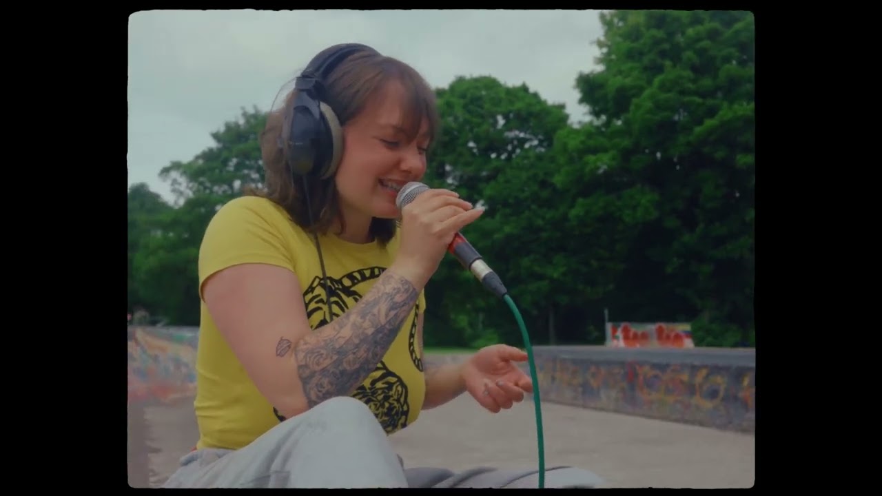 DeCarteret & 1000 Beasts: ‘pray for you’ (LIVE @ MARDYKE)