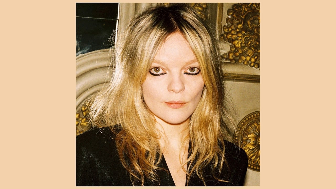 Jessica Pratt - "Aeroplane" (Official Audio)