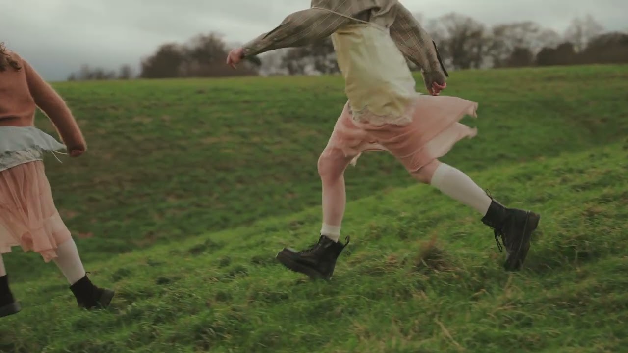 Lemoncello - Meet Me Halfway (Official Visualiser)