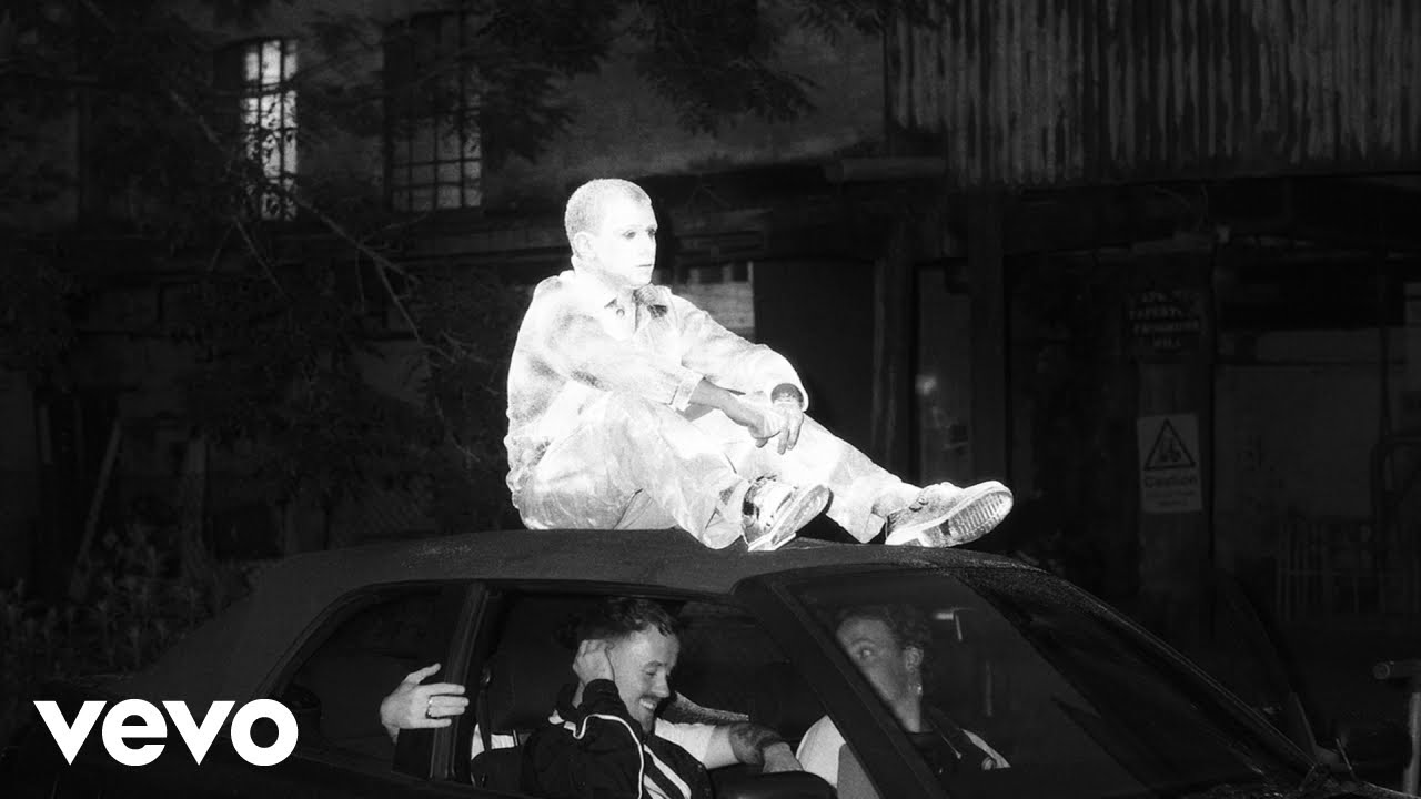 Kojaque - Casio Ft. Maverick Sabre (Official Video)