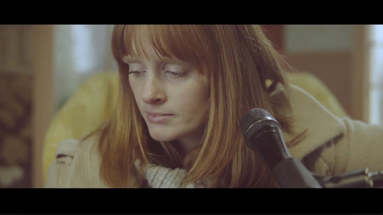 Sive - Beira (Live at the Teddy Bear's Picnic House)