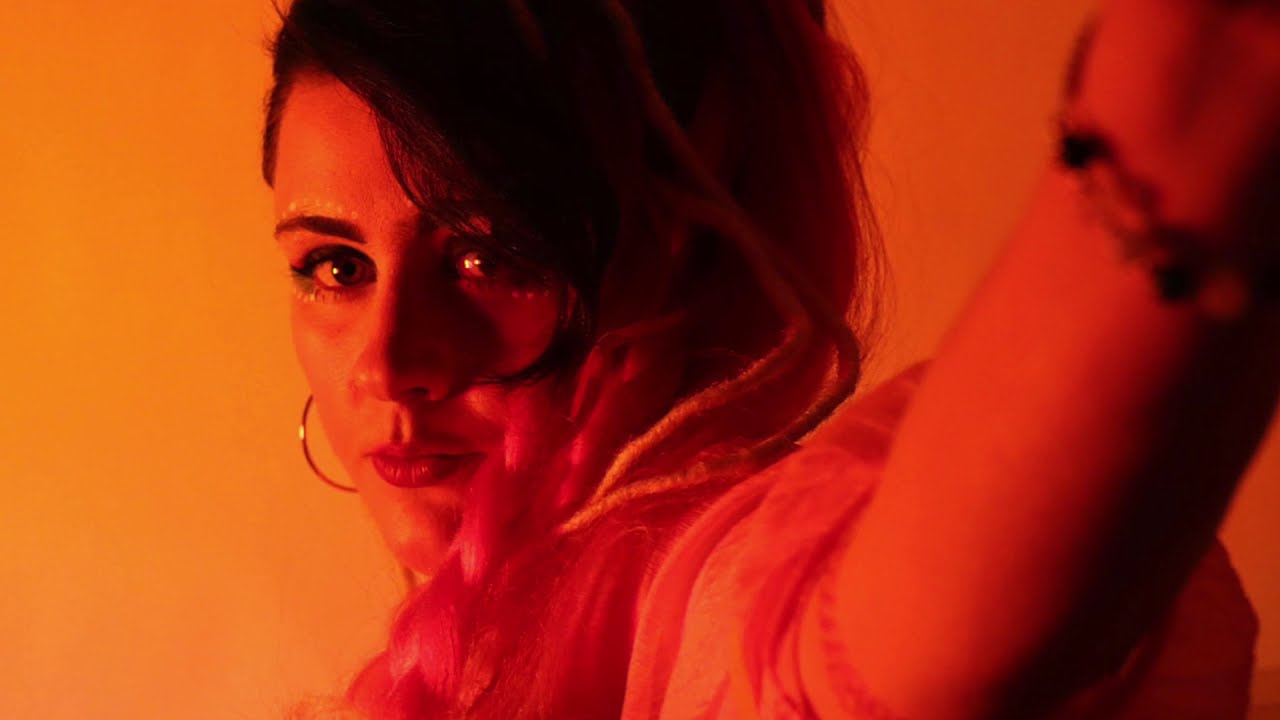 Alice LA - 21st Century Woman (Lyric Video)