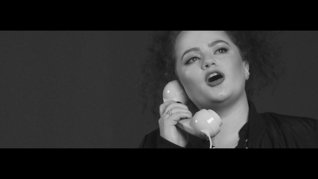 Áine Cahill - Plastic