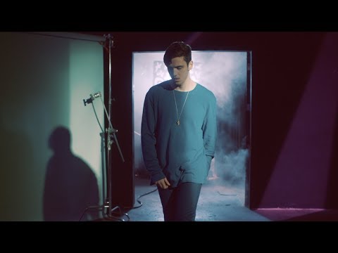 Lauv - Easy Love [Official Video]