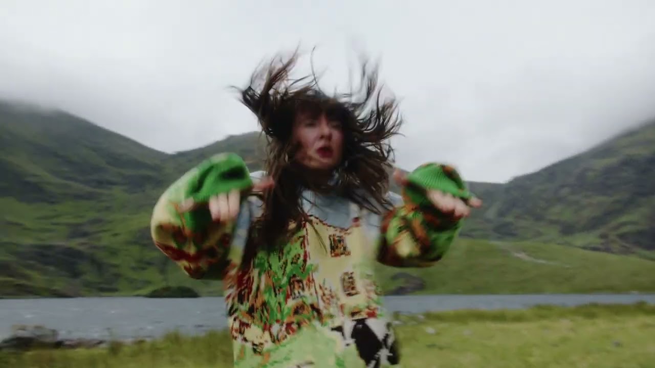 RÓIS X hhH - Did ye ever get The Ride at The Wake House?