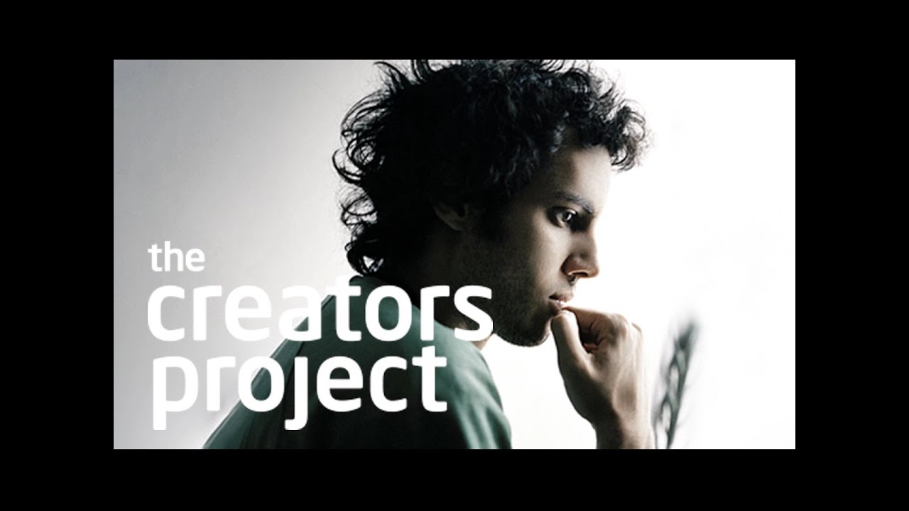 Four Tet: Looking Backward, Moving Forward