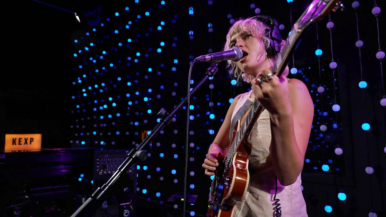 mary in the junkyard - Full Performance (Live on KEXP)