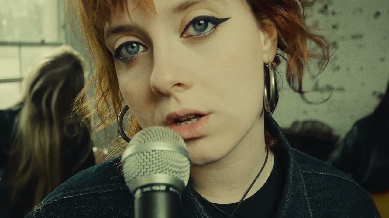 Lime Garden - Pop Star (Official Video)