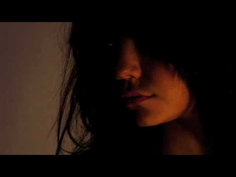 Marina and the Diamonds-Hollywood (infected your brain)