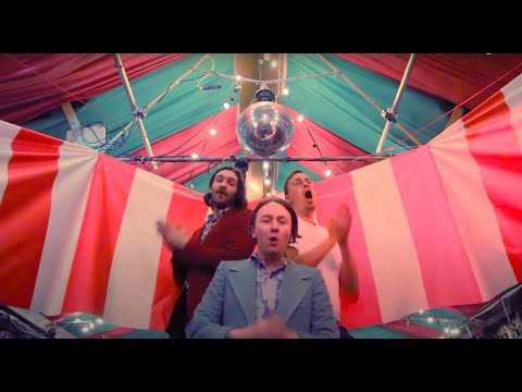 No Monster Club - Save The Circus [Official Video]